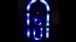 XL Intempo Bluetooth Jukebox - The Works Stores