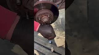 Простая процедура! #vasyarnd #automobile #жестьавтосервис #ремонт #автосервис #mechanic