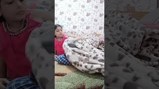 روتيني اليومي وانا لوحدي في غرفتي وبذاكرة، وبنضف الغرفه ،وبلعب وبتسلي