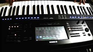 Giorgio Moroder - Chase. Yamaha psr sx 700 simple demo (link to style )