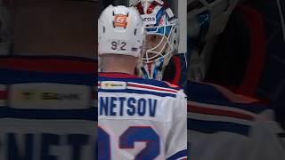 Кузнецов предъявил за птичку  #КХЛ #СКА