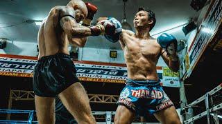 Paul "Reaper" Banasiak VS Northern Thai Champion Gasalong