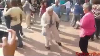Sora Barse Umeraima Maipani Jhilke Hudo Hu Ahile po Budho Bhayera || Old People Dance