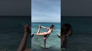 Alaya F NAILS yoga asana at the beach #shorts #alayaf