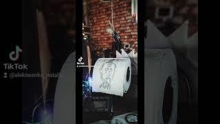 А сниться нам вже наша перемога і прапор наш на згарищі кремля.