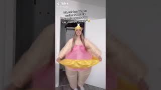 Rebekah Wing TikTok-Video!! | Fluffy . bekki