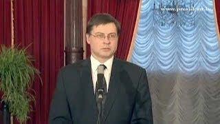 Latvian Prime Minister Valdis Dombrovskis resigns in wake of supermarket tragedy