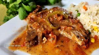 Finger Licking Pork Chops in Tomato Gravy // Chuletas en salsa ️