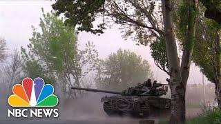 Russian Forces Try To Break Ukrainian Resistance in Mariupol