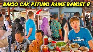 SURGANYA BAKSO !! RELA ANTRI PANJANG DEMI BAKSO LEGENDARIS INI !!