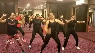 Colombiana (ZIN volume 78) Electronic dance ZUMBA WORKOUT ROUTINE fitness 