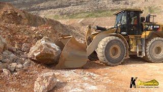 Cat 972M Wheel Loader vs BIG ROCKS #caterpillar #heavyequipment #wheelloader