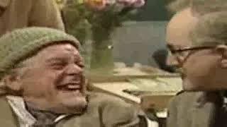 Last Of The Summer Wine S04E09 - Small Tune On A Penny Wassail (1978 Christmas Special)