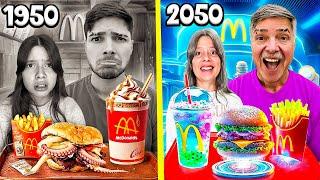 COMIENDO 100 AÑOS de McDONALD’S con LOS NIÑOS