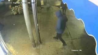 Break-Terrifying Footage Of Man Opening Fire In New York City