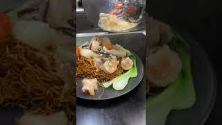 WOK FRIED SEAFOOD NOODLES #SHORTS #WOK