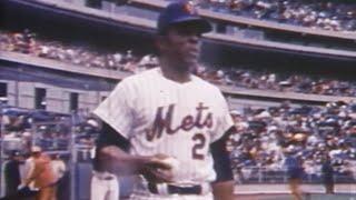 Willie Mays hits his 1st HR as a member of the New York Mets | May 14, 1972 vs. Giants