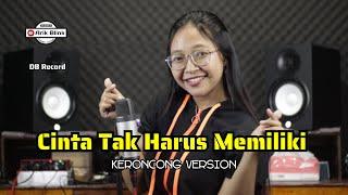 CINTA TAK HARUS MEMILIKI "ST 12" KERONCONG VERSION || COVER RISA MILLEN