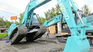 New Kobelco SK200-10 Excavator