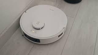 Уборка в углах ECOVACS DEEBOT T30 PRO OMNI