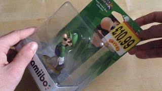 Unboxing Luigi Amiibo (UK) With Super Smash Bros Luigi VS Link Amiibo Gameplay