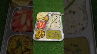 Winter Lunch Thali | Thali Idea 32 #shorts #thali #trendingshorts #youtubeshorts #ytshorts