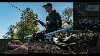 Nash manager Alan Blair & his RT4 Baitboat in action - custom Airbrush Design I carp fishing france