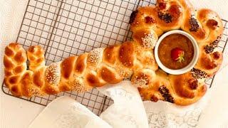 Shlissel Challah | The Special Key Shaped Challah we do as Orthodox Jews after Passover | Full Demo
