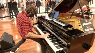 Guns N'Roses Sweet Child O'Mine (Piano Shopping Mall)