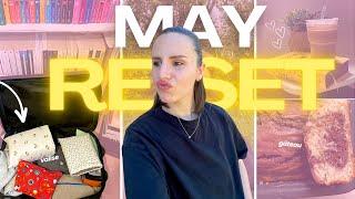 MAY RESET (peinture, valise, tarot, cuisine...) 