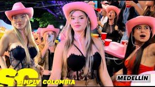 COWGIRLS IN MEDELLIN PROVENZA / WALKING TOUR AND INTERVIEWS ABOUT RBD CONCERT IN MEDELLIN
