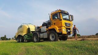 KeHo Agrarhandel GmbH [MAN Agrotruck mit Krone Quaderballen Presse]