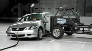 2006 Lexus GS side IIHS crash test