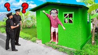 Kita Bikin Rumah Rahasia Kamuflase Rumput Di TAMAN! *Pintu Rahasia* POLISI GA LIHAT!!!