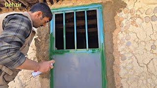 Simple life, pure moments: when father and son move the house