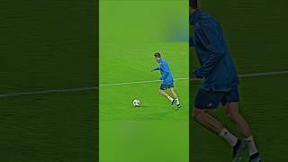 Cr7xmadrid #youtubeshorts #4k #sortsfeed #trendingshorts #football #cr7 #viralshorts #messi #ronaldo