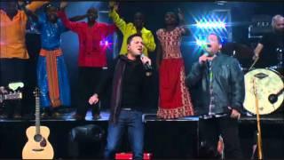 Chris Tomlin - How Great Is Our God (World Edition. Live. Passion 2012)