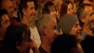 Rob Brydon Live 2009 - Women's mobile phones. ( Man In A Box )