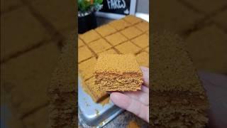 كيكة العسل    خفيفة و بنينة  مقادير مضبوطة ️