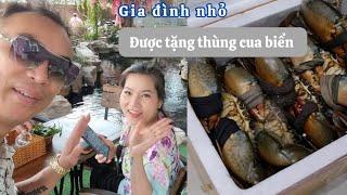 Cà phê sáng, đi ăn hàng cùng gia đình nhỏ