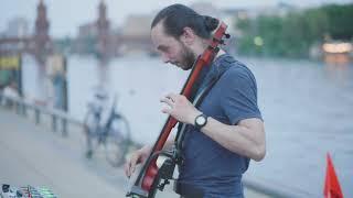 FLORIAN HELLER "Goodbye" - Boss RC505 Live Looping at East Side Gallery Berlin / Oberbaumbrücke