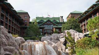 LIVE from Walt Disney Worlds Wilderness Lodge. Lobby, Grounds, Pools, Restaurants and more!
