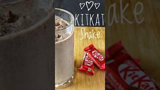 KitKat Shake #easyrecipe #kitkat #kitkatmilkshake #shake