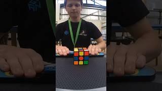 Feliks Zemdegs World Record 4.73 Second Solve 