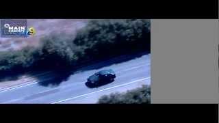 Master criminals escape police in a well planned, crazy car chase