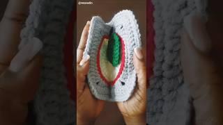 How to Crochet Granny Squares