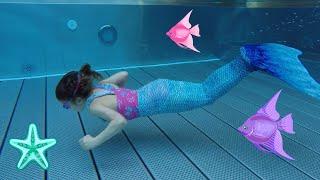 7 y.o. Julia becomes a MERMAID ‍️ Her 4 y.o. sister Nikole training for mermaid with fins