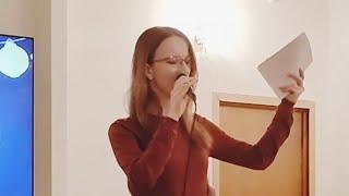 "Так уж сложилось, что мне ничего не нужно..." Анна Сторожакова