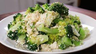 Broccoli with Tofu (Broccoli dubu-muchim: 브로콜리 두부무침)
