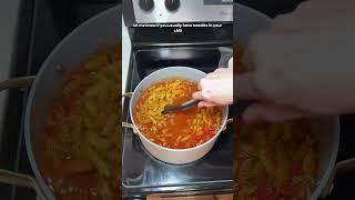 Do you add noodles to your chili? #dinnerideas #easydinner #souprecipe #kidfriendlymeals #quesochili